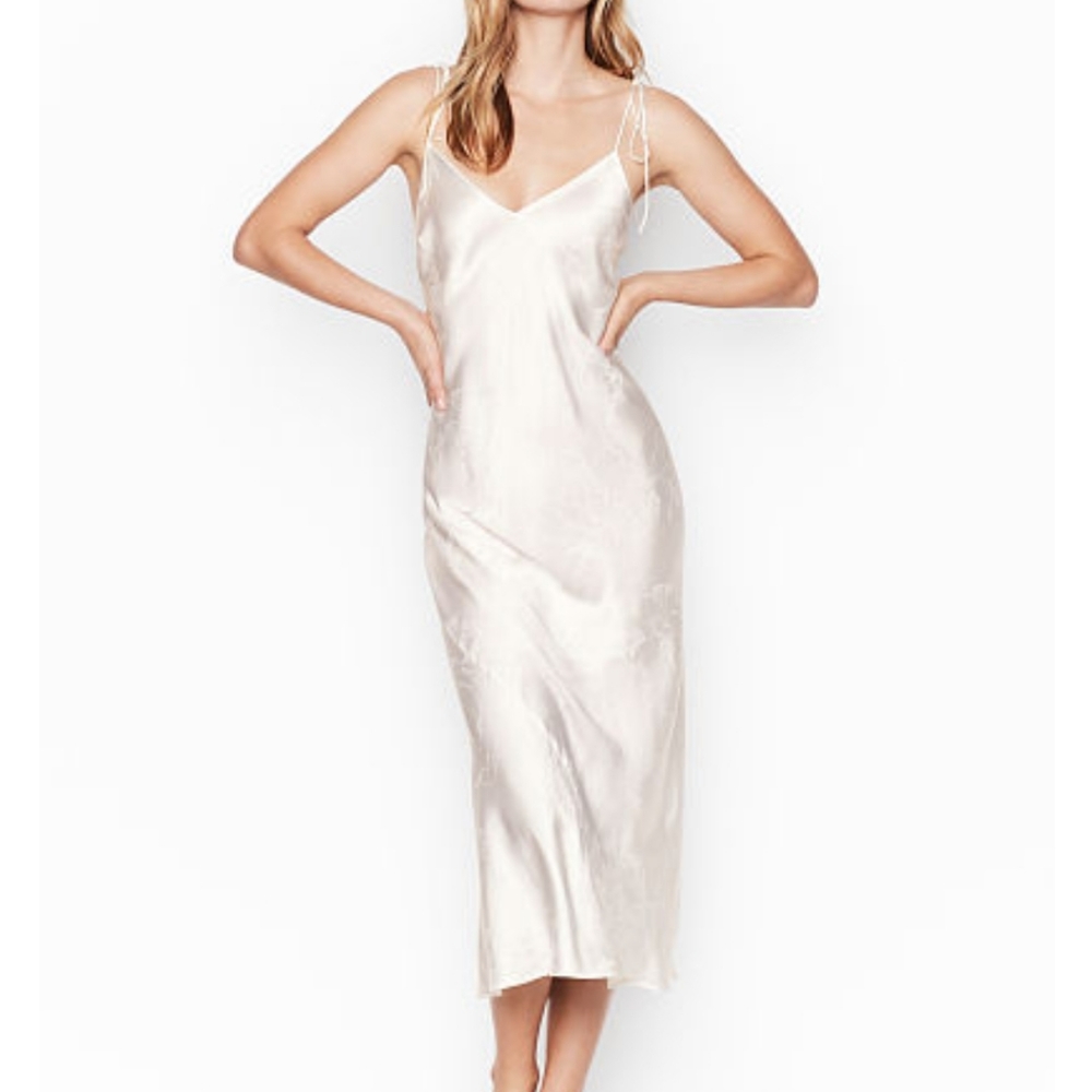 Victoria's Secret Satin Jacquard Midi Slip BNWT